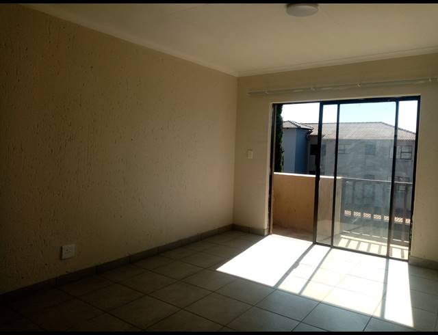 2 BEDROOM SECTIONAL TITLE FOR SALE IN EVELEIGH
